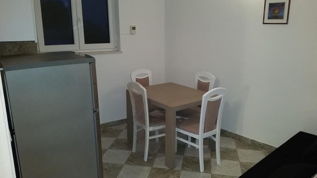 Apartments Silvija Primošten Kültér fotó